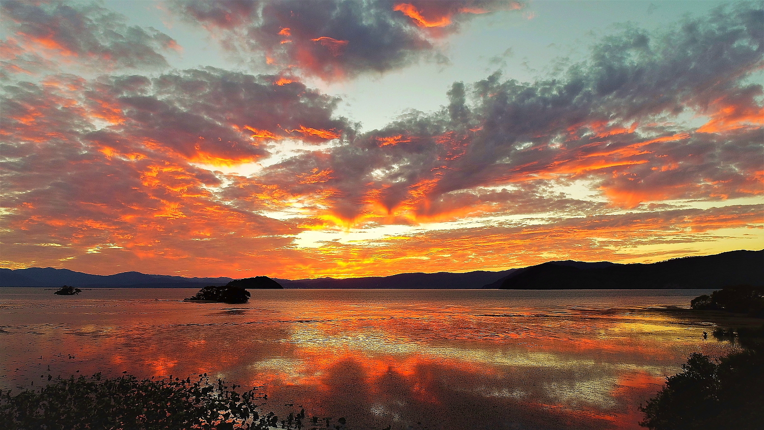 絶景空撮 びわ湖夕焼け劇場 ゴリの写真館