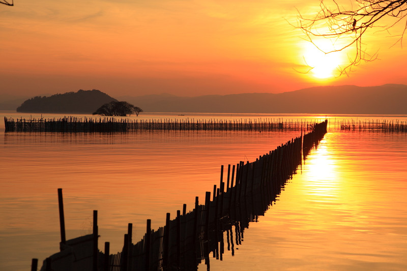 びわ湖特有の風景 夕焼け ゴリの写真館